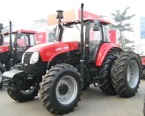 Трактор фермы земледелия YTO X1604 4x4 160HP с гибким управлением рулем