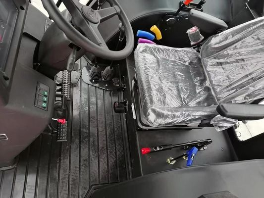 Трактор YTO NLY1154E 115 л.с. Трактор 4WD 110 л.с.
