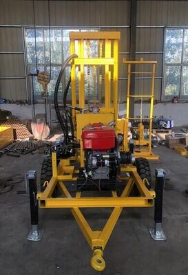 YZ50-150H Гидравлическая дизельная машина для бурения скважин с водой Факультативное колесо / ползучее шасси 210м Глубокая буровая установка для бурения скважин Макс 400 мм Диаметр переменная скорость Водное буровое оборудование для орошения ферм